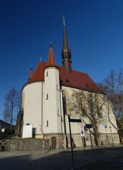 Weberkirche mit Gerüst